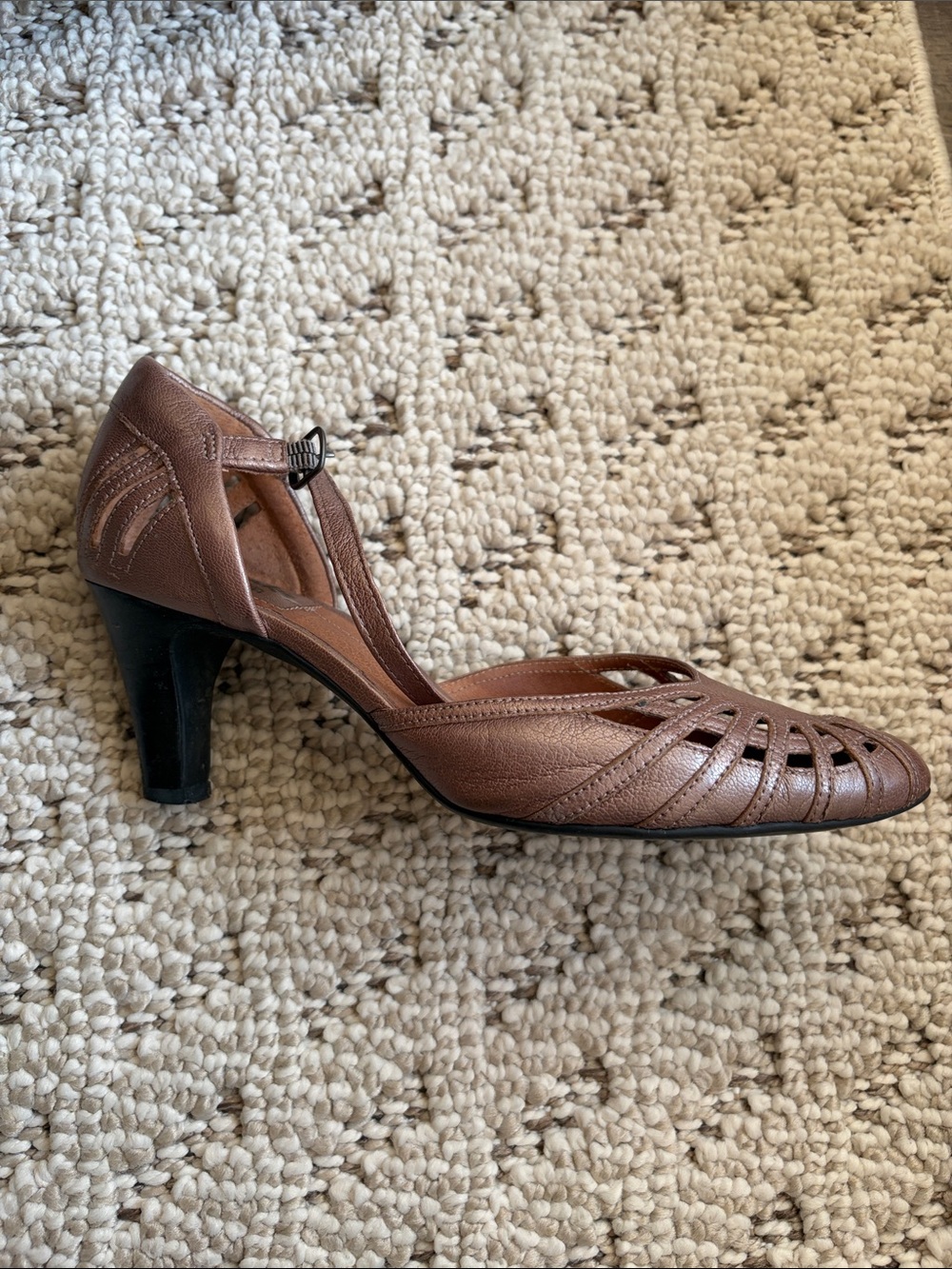 Clarks Women's Brown Leather Heels - Picture 2 of 8